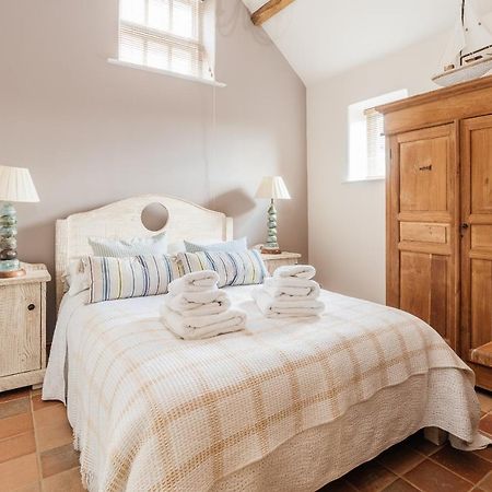 Swallow Barn At Millfields Farm Cottages Ashbourne  Eksteriør billede
