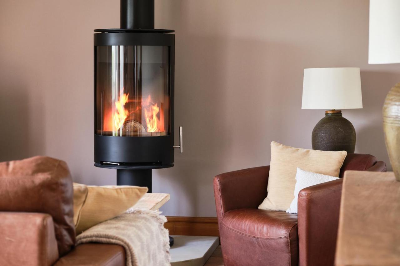Swallow Barn At Millfields Farm Cottages Ashbourne  Eksteriør billede